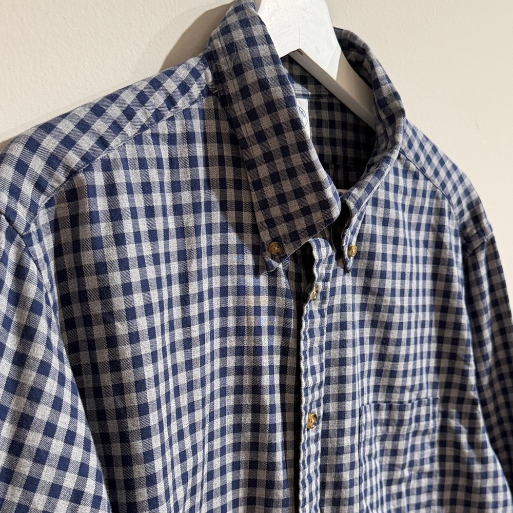 Brooks Brothers Men Large Navy/Gray Square Single Pocket Button Down Shirt Soft - Picture 2 of 11